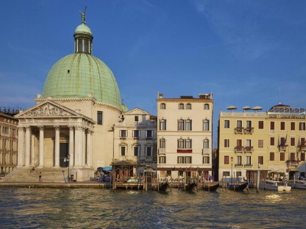 Antiche Figure Hotel image 1